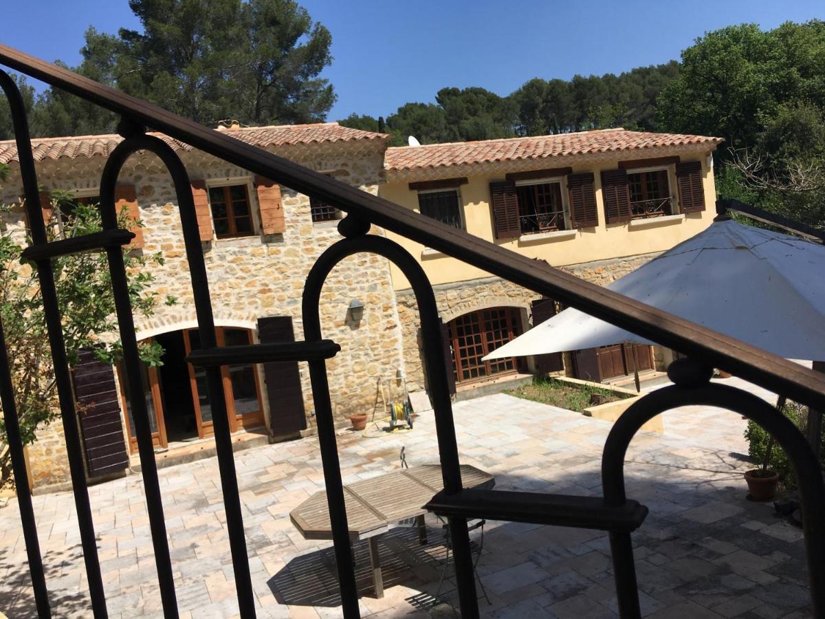 La Teze Villa Le Castellet  Exterior foto